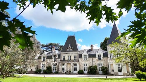 Bouaye Lit Et Petit-Déjeuner | Château du Bois de La Noe