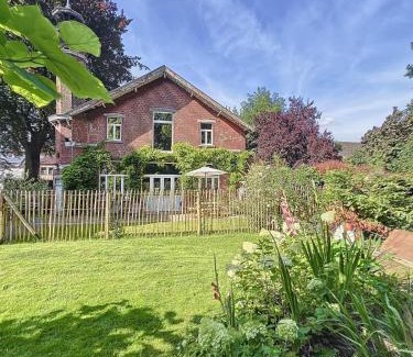 Cuesmes Appartement | Château La Fontaine - Stylish Manor - Green Environment
