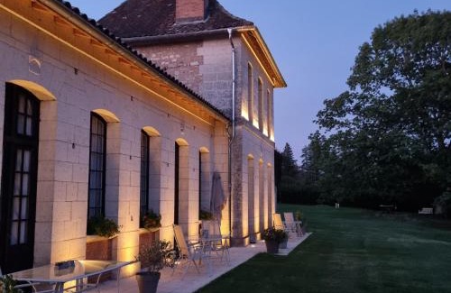 Le Pizou Appartement | Château Neuf Le Désert
