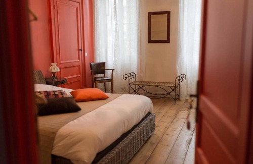 Sainte-Bazeille Lit Et Petit-Déjeuner | Château Rouge 47