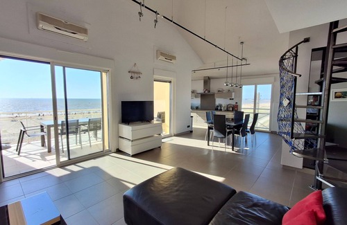 Port District Appartement | Châtelaillon-Plage: Appartement 4 pièces, 6 pers, terrasse, WIFI