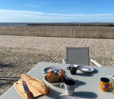 Quartier des Boucholeurs Maison | Châtelaillon-Plage, maison de pêcheur en front de mer