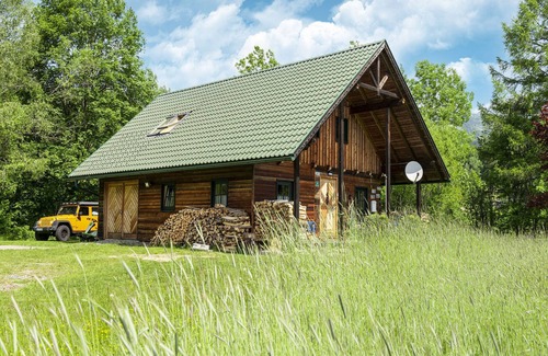 Schwarzenberg am Boehmerwald Maison | Belle maison de vacances avec un ruisseau naturel à apprécier