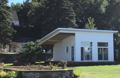 Saint-Michel-de-Bellechasse Maison | Chalet au cœur d’un domaine face à l’Île d’Orléans sur les rives du St-Laurent
