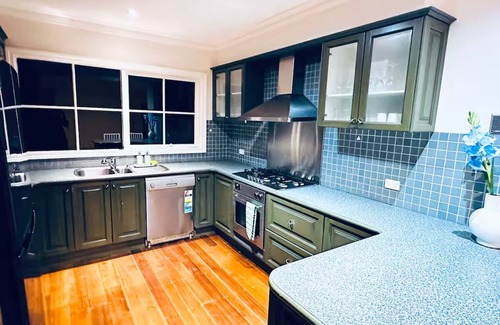 Chadstone Maison | Chadstone Cozy Retreat