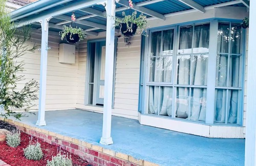 Chadstone Maison | Chadstone Cozy Retreat