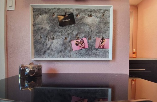 Civic Core Appartement | Chadwick 305 · Modern Pink Studio | Wonderful VIBE!
