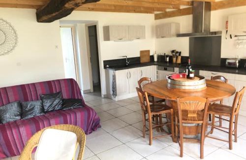 Saint-Genes-de-Blaye Maison | Chai Crann Piorra
