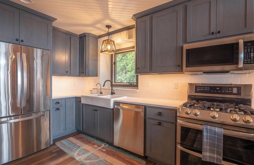 Waupaca Maison | Chain Lakefront Retreat Awesome Sandbar Newly remodeled