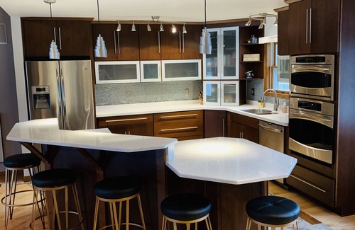 Waupaca Maison | Chain O' Lakes Pleasant Heaven - Sleeps 10