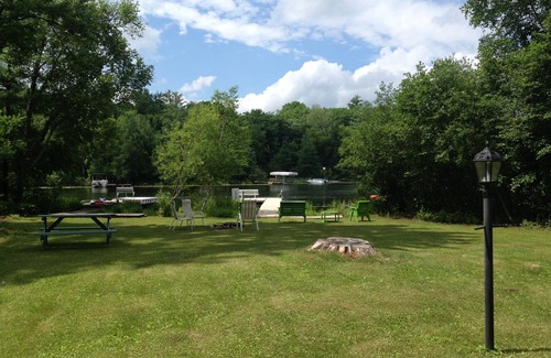 King Cottage | 4 Chambre Cottage sur la chaîne des lacs Waupaca
