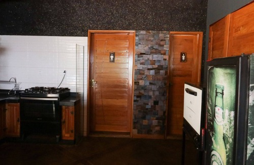 Delfinopolis Chalet De Ski | Chalé com vista e acesso ao Rio Grande - MG