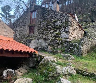 Manteigas Chalet De Ski | Chalé na Montanha - Casa de Cima