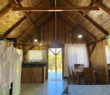 Guaramirim Chalet De Ski | Chalé pé da montanha
