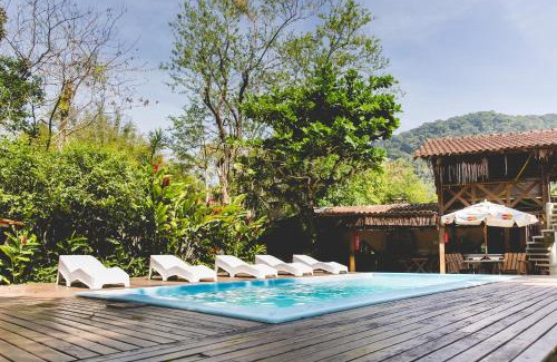 Boicucanga Beach Chalet De Ski | Chalés Água de Coco