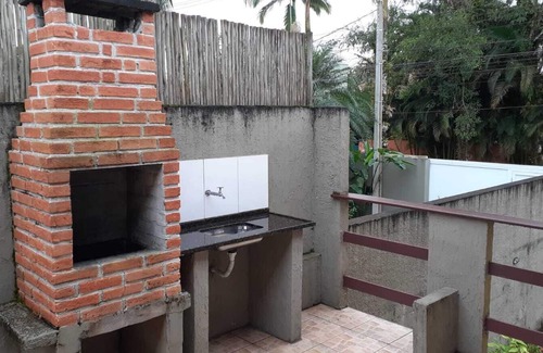 Barra do Una Chalet De Ski | Chalé Para até 4 Pessoas em Barra do Una - Litoral Norte - SP
