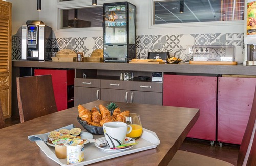 Chaveignes Chalet De Ski | Chalet Dans Le Val de Loire | Accès Piscine + Espace Bien-Être