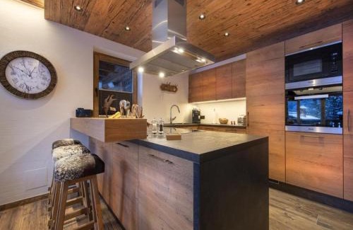 Schonbach Chalet De Ski | Chalet Retreat near Kitzbuhel Alps