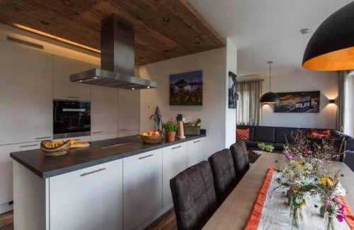 Schonbach Chalet De Ski | Chalet with Sauna and Natural Pool