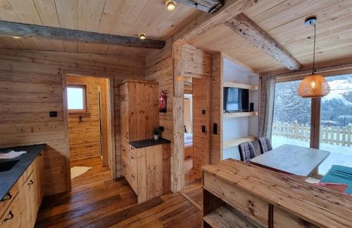 Hainzenberg Chalet De Ski | Chaleny - Das erste Tiny House Chalet im Zillertal