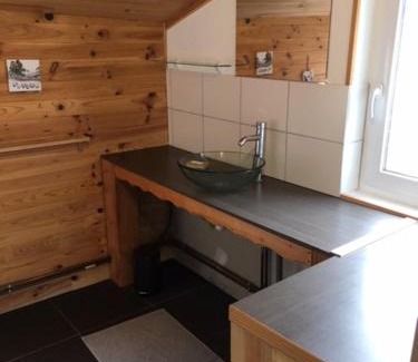 Besse-et-Saint-Anastaise Chalet De Ski | Chalet à Besse 10 personnes