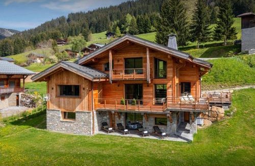 Notre-Dame-de-Bellecombe Chalet De Ski | Chalet 1786 - OVO Network