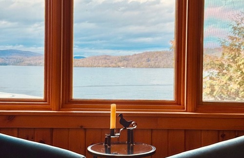 Memphremagog Regional County Municipality Chalet De Ski | Chalet - 125 pieds au bord du lac memphremagog 7 lits avec maison d'hôtes