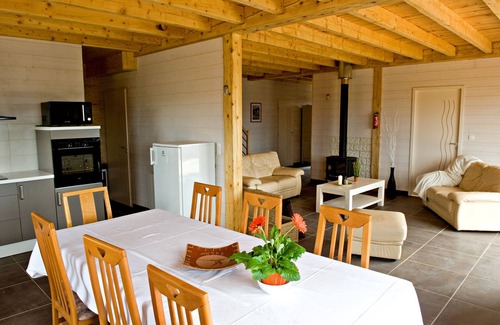 Saint-Nectaire Chalet De Ski | CHALET 136 m² - 4 * - 8 personnes - vue exceptionnelle sur le massif du Sancy