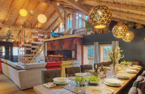 Le Petit-Bornand-les-Glieres Chalet De Ski | Chalet 1703 - Chalet 5* avec Jacuzzi - Idéal pour famille jusqu'à 12 personnes
