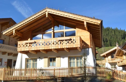 Schonbach Maison | „Chalet 18 Am Sonnenhang“ by Alpen Apartments