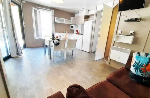 Saint-Auban Chalet De Ski | Chalet 2 étoiles - Piscine - ccbaeia