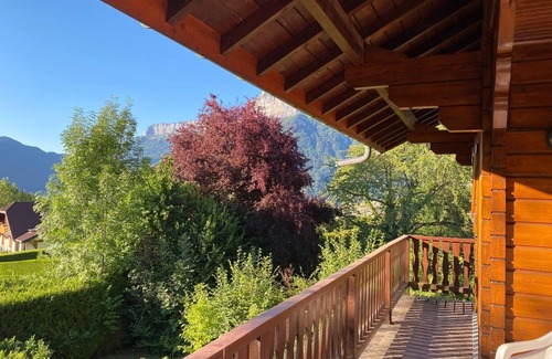Alex Chalet De Ski | Chalet (2 to 5 people) in a peaceful setting at the foot of the mountains and 10 minutes from Lake Annecy