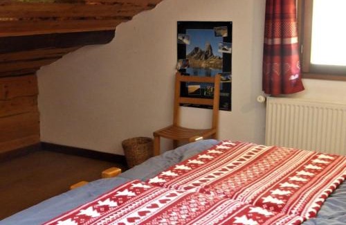 Beaufort Chalet De Ski | Chalet 3* à Arêches, 100m², 8 pers, 4 ch, Pied des Pistes, Cheminée, Terrasse, Wifi - FR-1-342-246