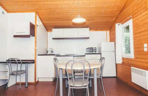 Monclar-de-Quercy Chalet De Ski | Chalet 3 étoiles - Piscine - eebbib