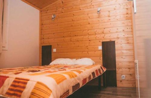 Monclar-de-Quercy Chalet De Ski | Chalet 3 étoiles - Piscine - eebbib