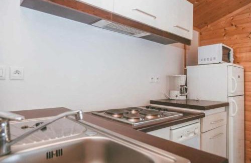 Monclar-de-Quercy Chalet De Ski | Chalet 3 étoiles - Piscine - eebbib