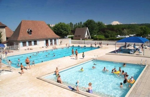 Hauterives Chalet De Ski | Chalet 3 étoiles - Piscine - ccbbihb