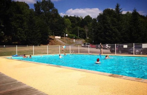 Correze Chalet De Ski | Chalet 3 étoiles - Piscine - ccafdia