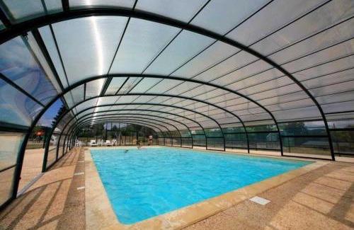 Beynat Chalet De Ski | Chalet 3 étoiles - Piscine - eebbhf
