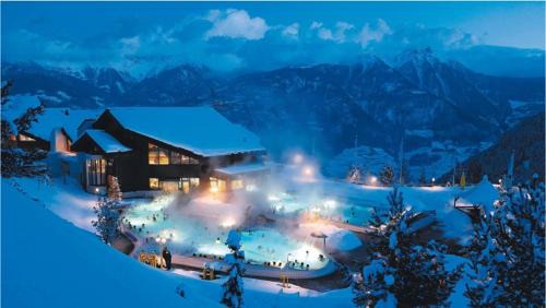 Chamoson Chalet De Ski | Chalet 4 Saisons with jacuzzi - Ovronnaz
