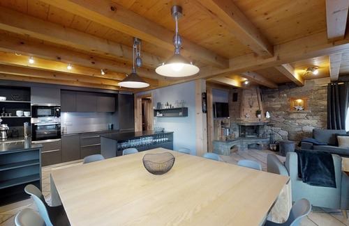 Le Chinaillon Chalet De Ski | Chalet chatillon 5 * gîte de charme Haute Savoie pieds des pistes avec jacuzzi