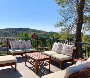 Torremocha de Jarama Villa | Chalet a estrenar, espectaculares vistas a la montaña