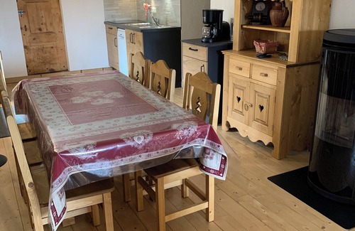 La Giettaz Appartement | Printemps, été : moments rêvés pour s'évader au grand air - Gîte jusqu'à 6 pers