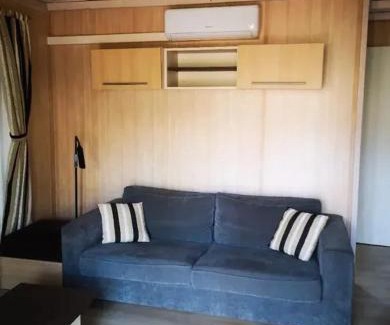 Estang Chalet De Ski | Chalet accueillant avec vue sur le lac