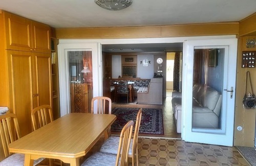 Ebreichsdorf Chalet De Ski | Chalet am See