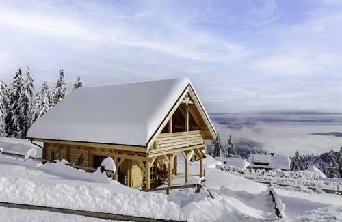 Albeck Maison | Chalet Amsel by Interhome