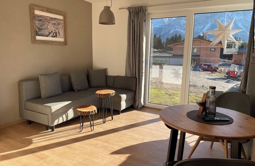 Ehrwald Chalet De Ski | Chalet apartment with panoramic mountain views at the foot of the Zugspitze