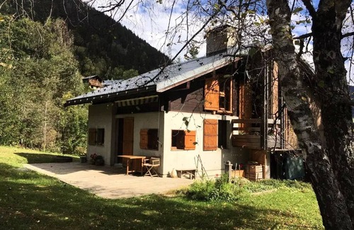 Beaufort Chalet De Ski | Chalet - Architect cabin. Six people in the Planay. Quiet, spacious. 2 bedrooms