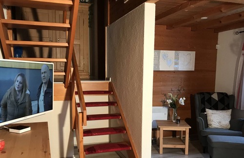 Mogelsberg Chalet De Ski | Chalet 'Auszeit' with Mountain View, Garden & Wi-Fi