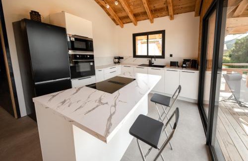 Le Frasnois Chalet De Ski | Chalet authentique - Au cœur des Quatre Lacs